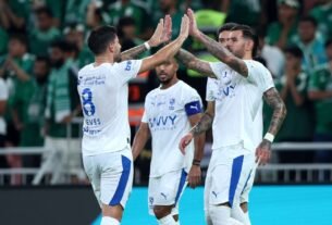 الهلال يحسم كلاسيكو الكرة السعودية بثلاثية أمام الاتحاد ويعزز صدارته برصيد 21 نقطة