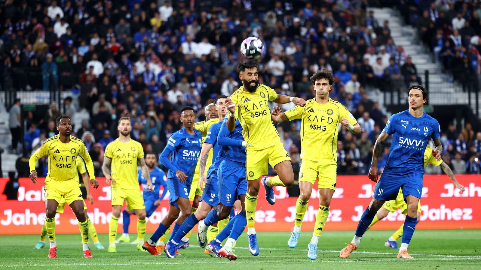 الهلال يتعادل مع النصر بهدف لمثله في قمة الجولة التاسعة على الأول بارك